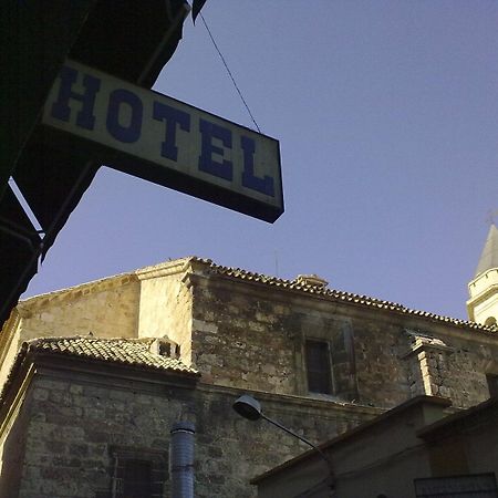 Hotel La Zambra Mancha Real Exterior photo